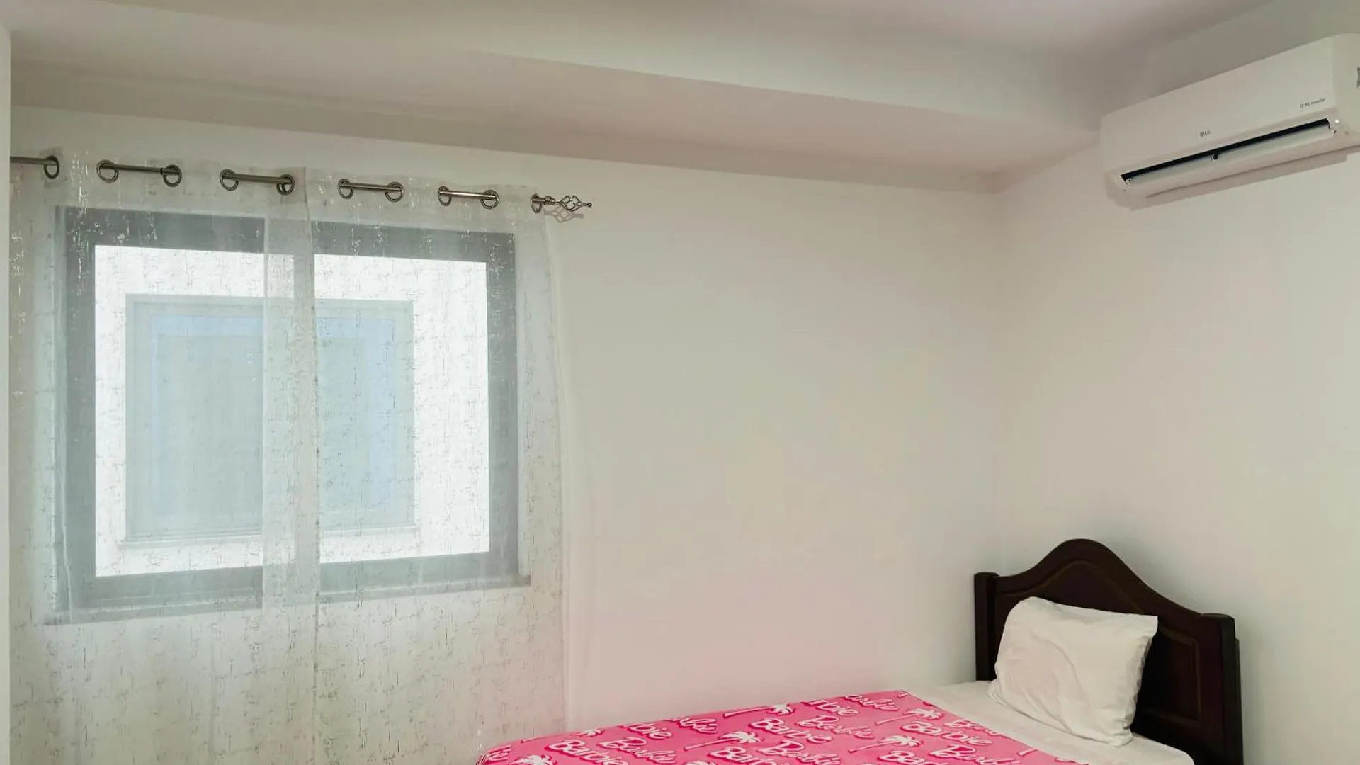 Techas Near Beach Apt With Pool Praia Cape Verde